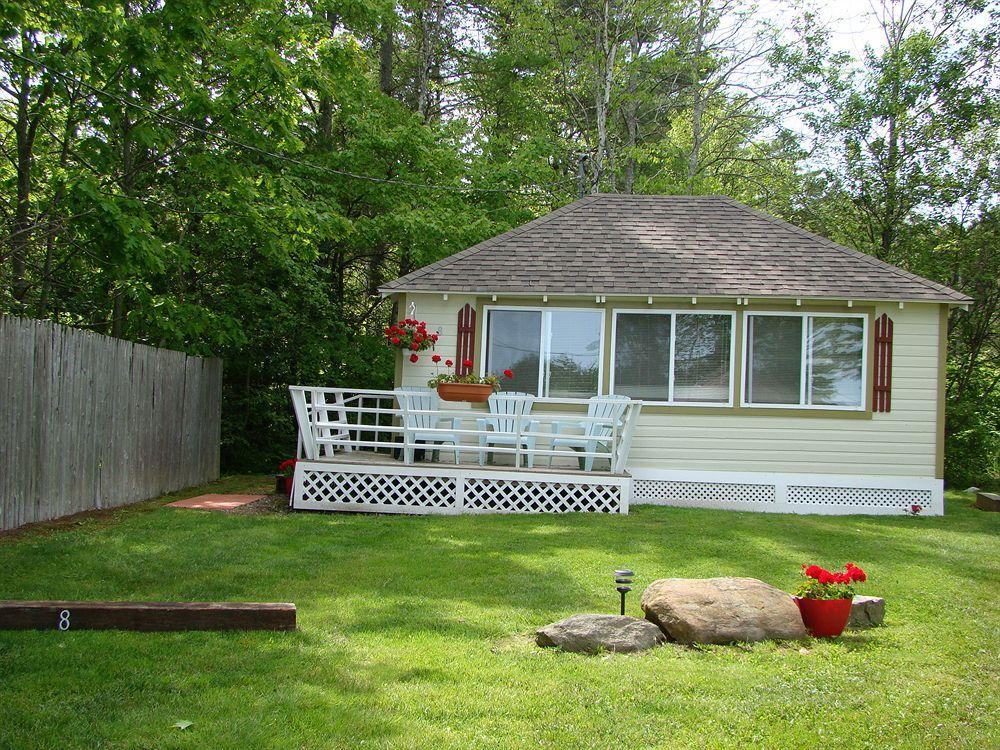 Bay Leaf Cottages & Bistro Lincolnville Extérieur photo