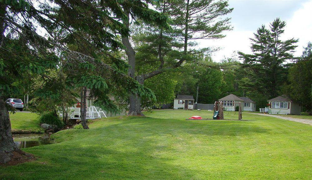 Bay Leaf Cottages & Bistro Lincolnville Extérieur photo