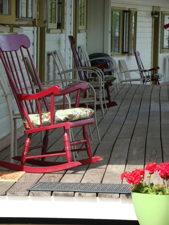 Bay Leaf Cottages & Bistro Lincolnville Extérieur photo